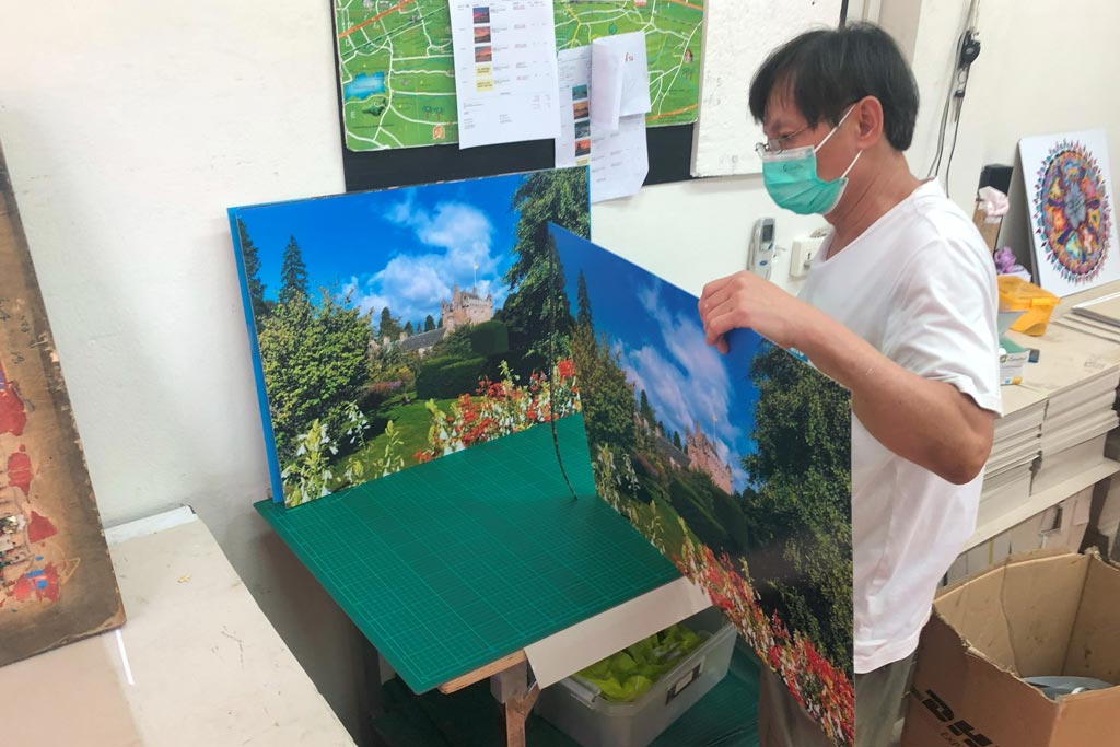 expressOne jigsaw puzzle production facility