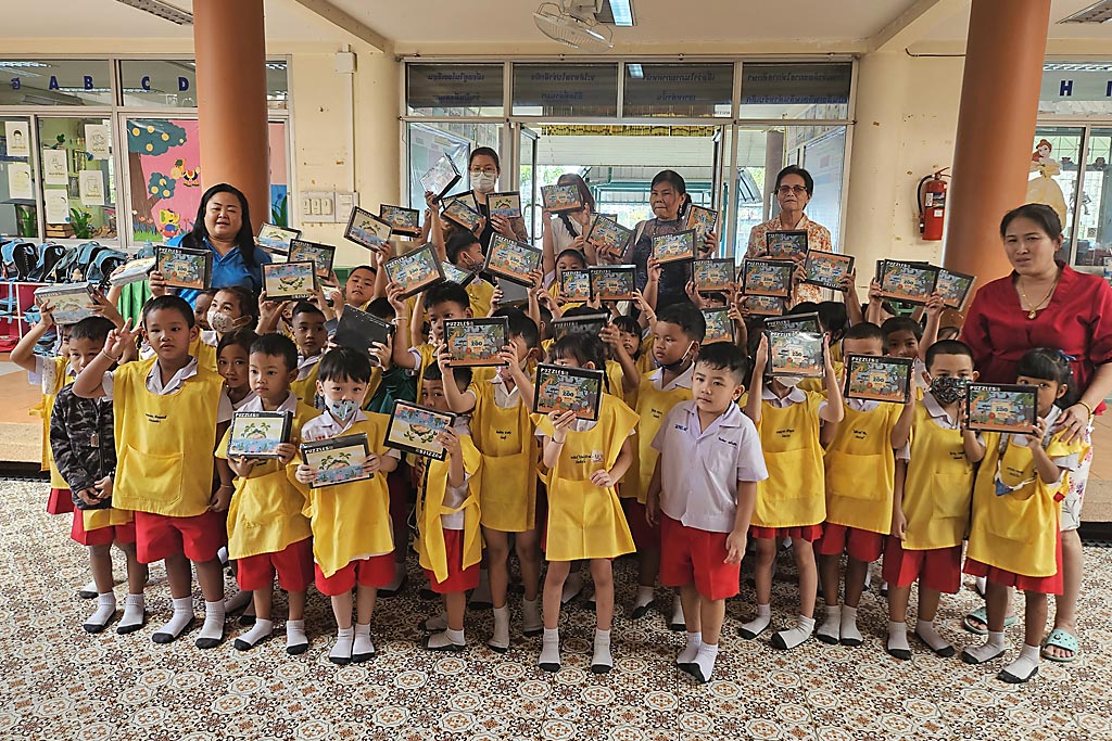 Custom learning puzzles for children